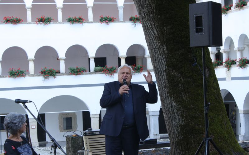 tridesetletnica-drustva-podezelskih-zena-pod-gorjanci-2025, pavle-ravnohrib-gost-prireditve-v-kostanjevici-na-krki