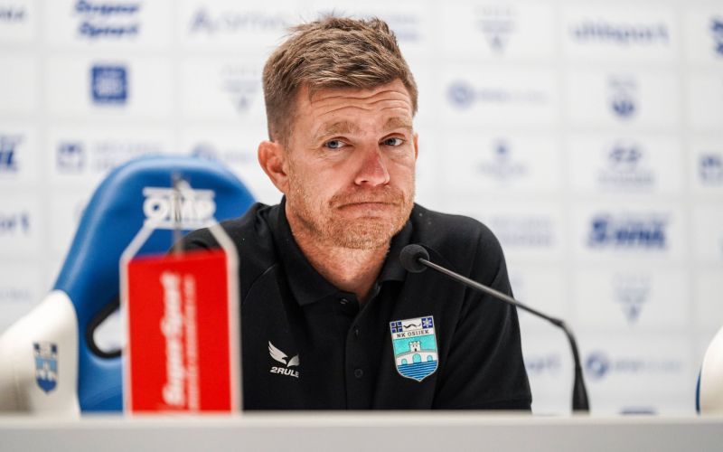 simon rožman.jpg