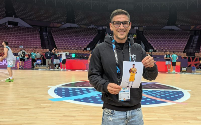 erik janža podpis.jpg