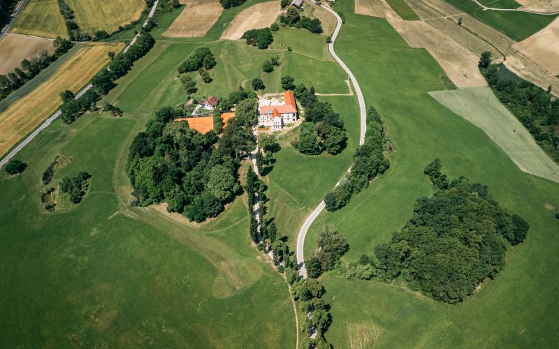 Jelšingrad z okolico.jpg