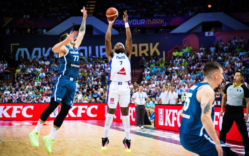 luka doncic slovenija francija.jpg