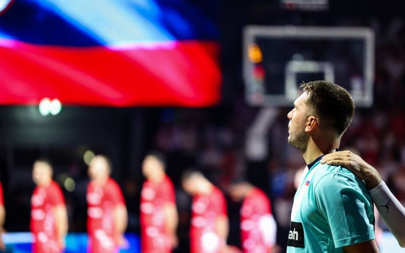 luka doncic slovenija poljska.jpg