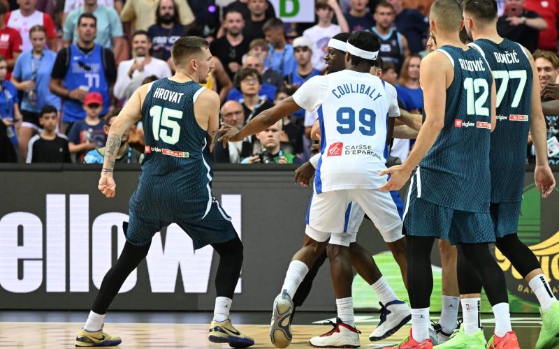 Sylvain Francisco slovenija doncic.jpg