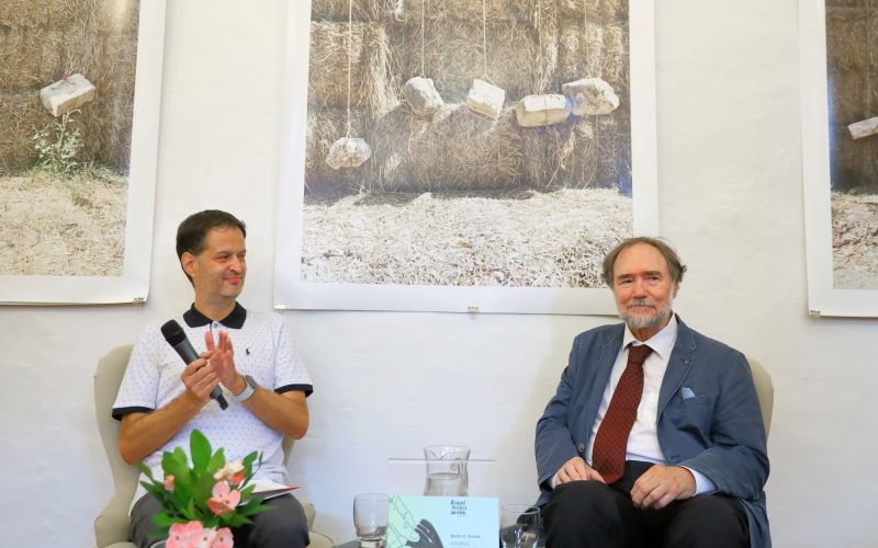 cg_pesnik_fokus_1.jpg
