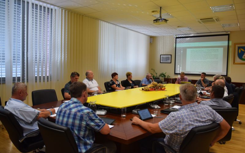 mv-seja majšperk avgust 1.JPG
