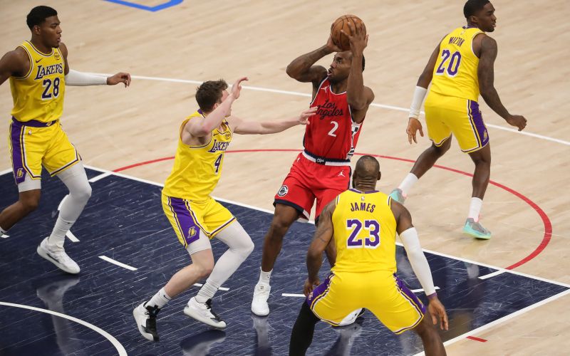 kawhi lebron clippers lakers.jpg