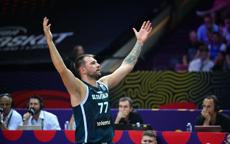 doncic 25 pm.jpg