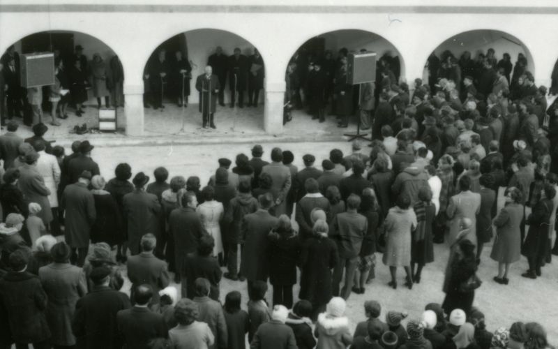 3. Otvoritev GBJ - Opening of GBJ, 1974, fotografija - photo Marijan Pfeifer.jpg