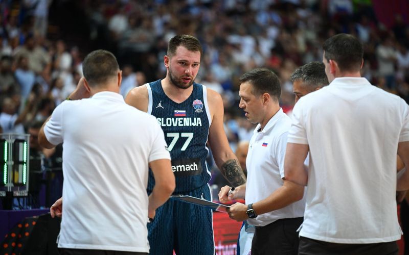 luka doncic aleksander sekulic slovenija.jpg