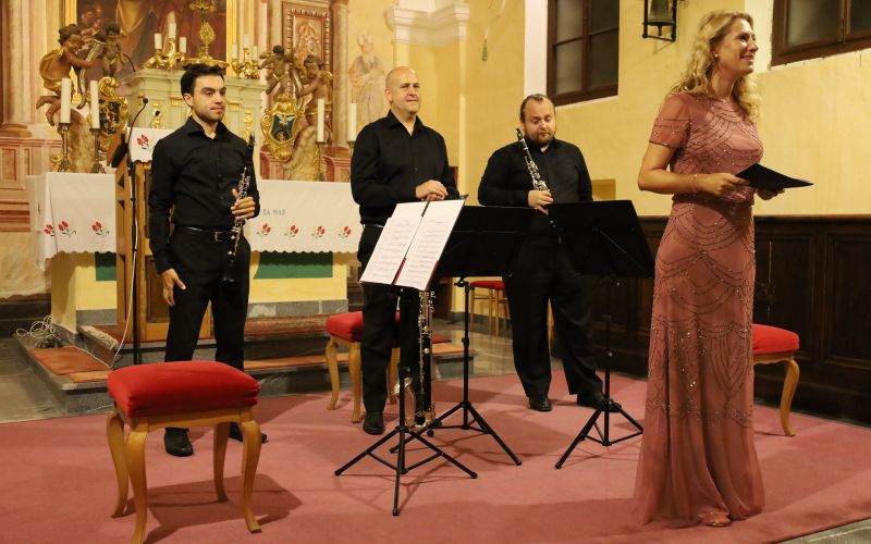 anin-glasbeni-vecer, trio-klarinetov