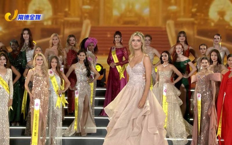 miss-world-tourism-china, zala-pal