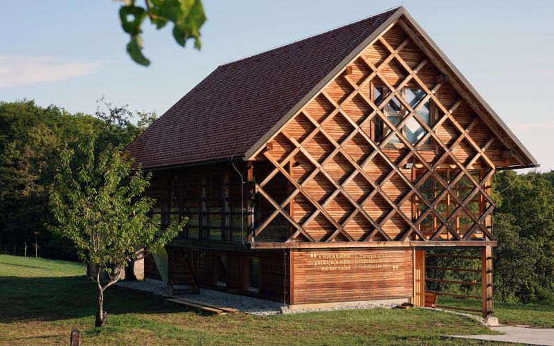 interpretacijski-center, kozjanski-park, jabolka, visokodebelni-sadovnjaki
