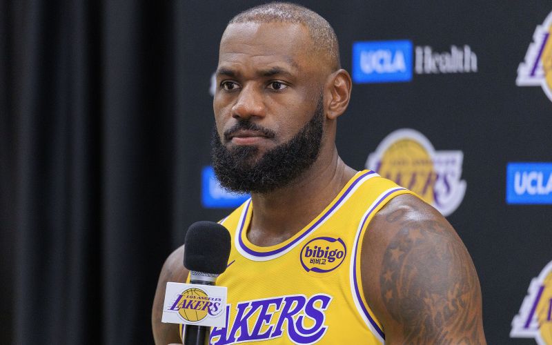 lebron james.jpg