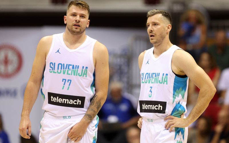 luka dončić goran dragić.JPG