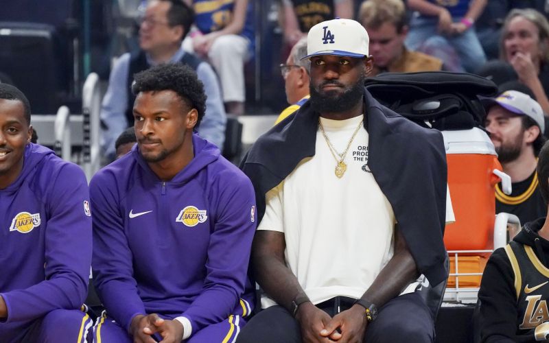 lebron james.jpg