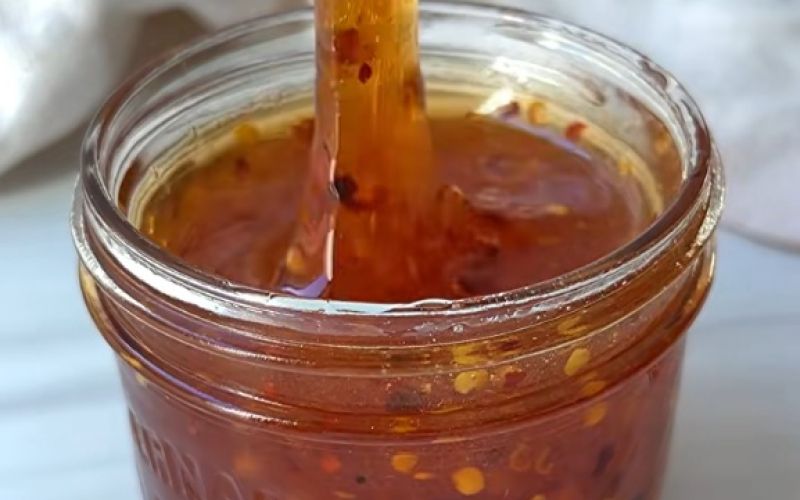 Hot honey - naslovna slika