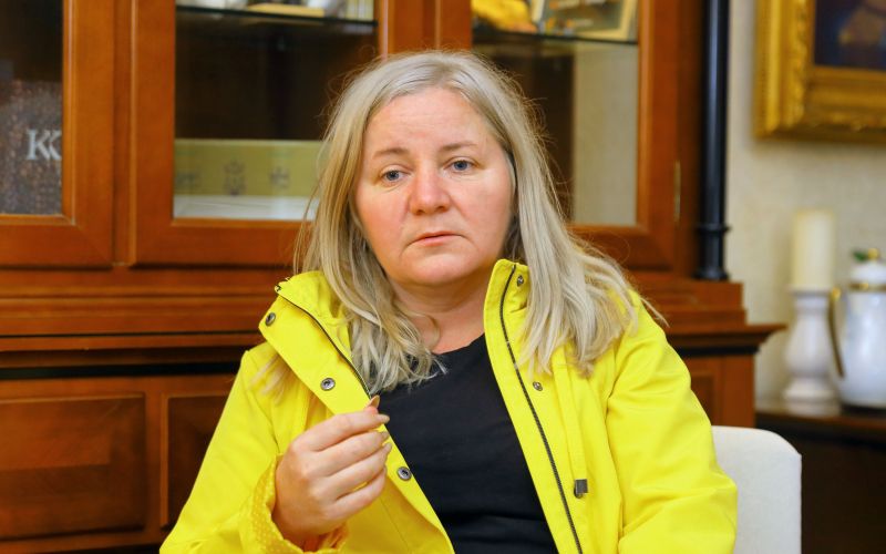 cg_romana_ukradeni_otroci_1.jpg