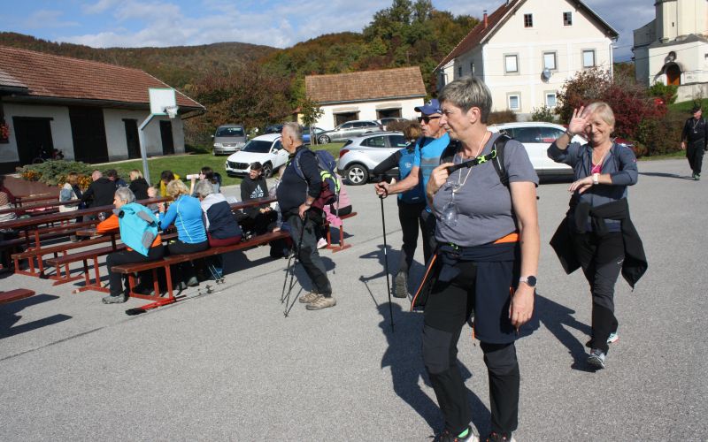 pohod-po-sromeljski-poti-vina-in-sonca-2025, anica-kranjcic, turisticno-drustvo-sromlje