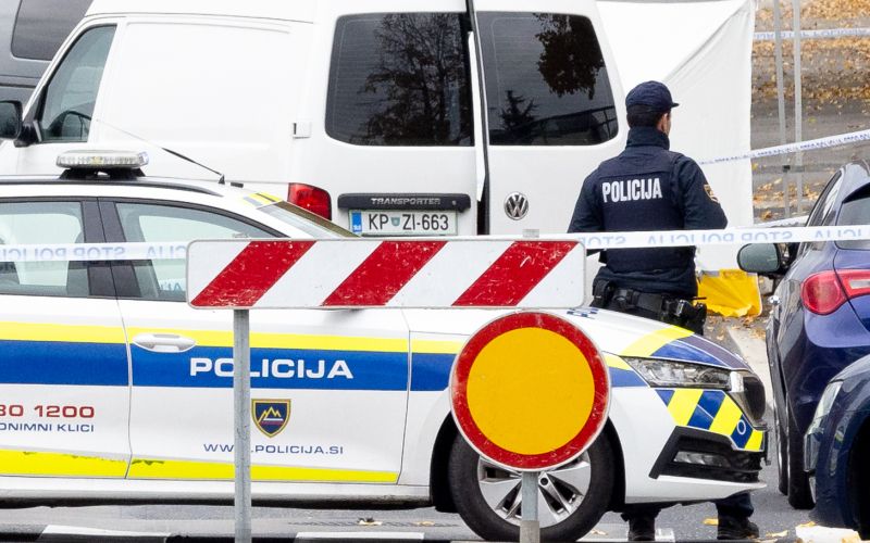 pivka-policija-trak-mrtva-oseba