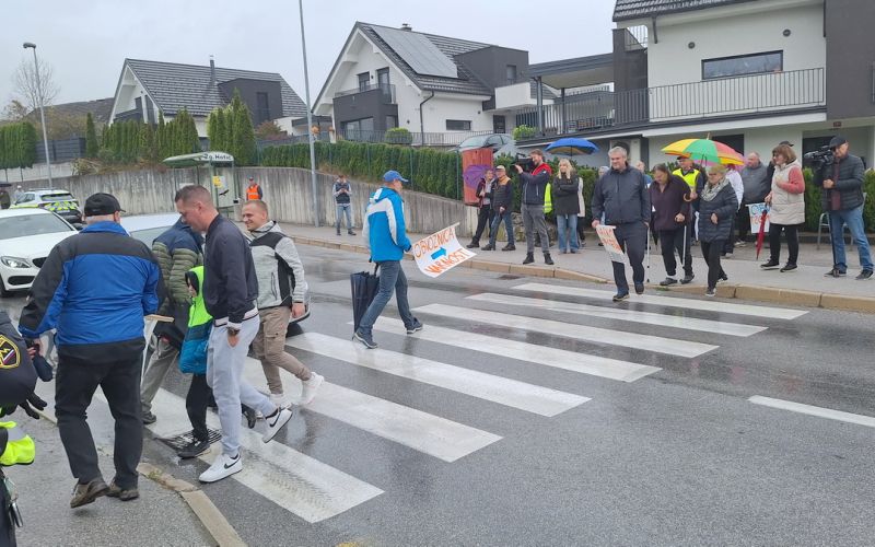Hotič protestni shod