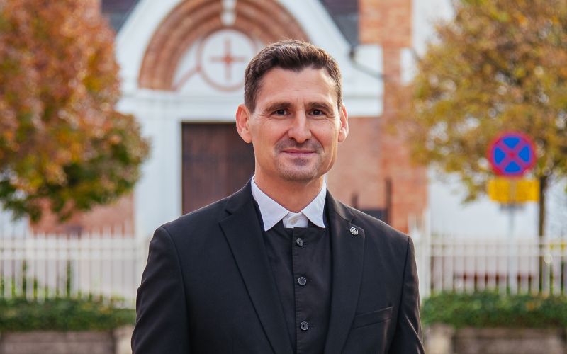 aleksander-erniša, evengeličanski-škof, evengeličanska-cerkev