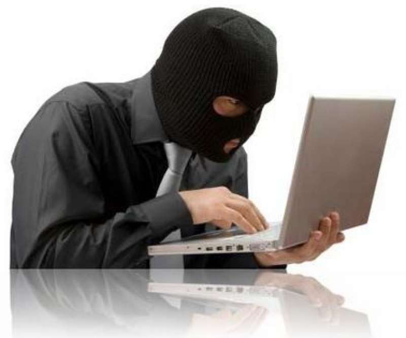 Odzivni center SI-CERT opozarja na spletne goljufije, ki se skrivajo za obljubami o ugodnih kreditih.