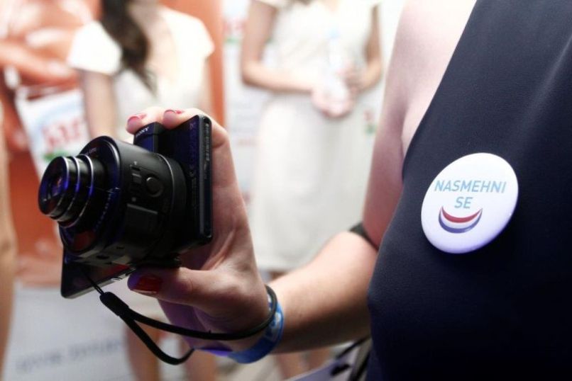 Sony QX10 (1)