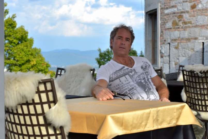 Vili Resnik
