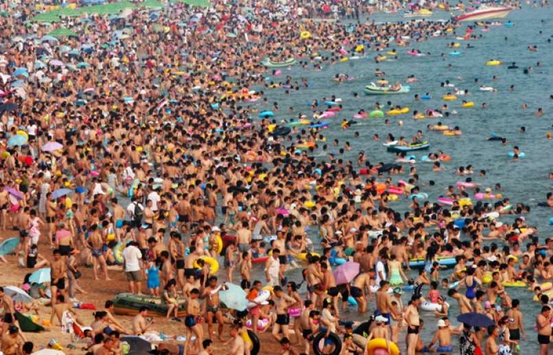 Kitajci na plaži