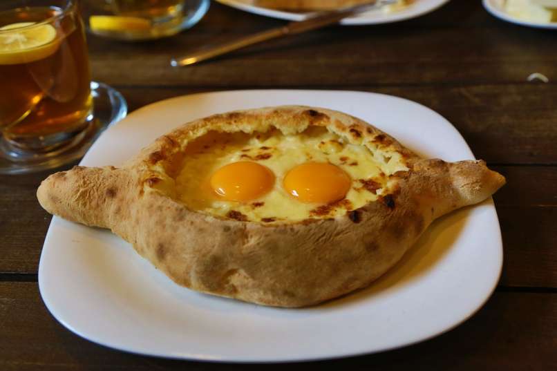 khachapuri - guzija