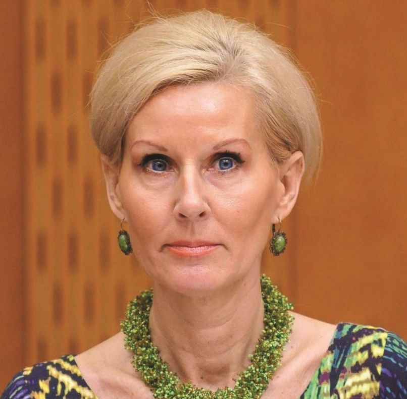 Alenka Trop Skaza