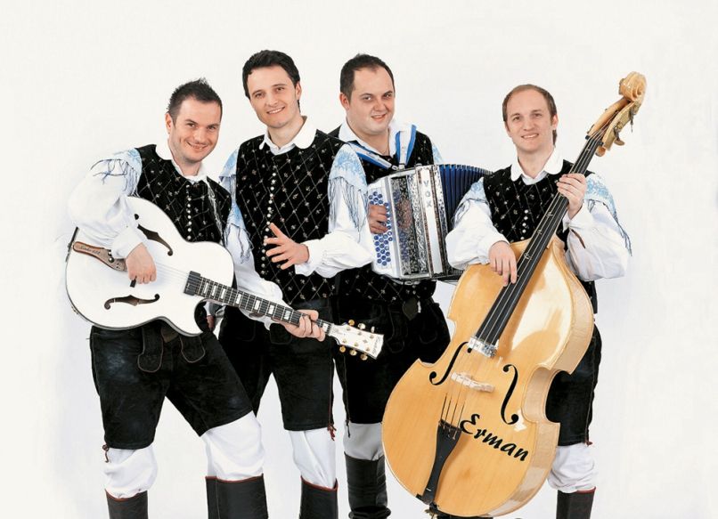 vik-pop-gl-modri-12cm