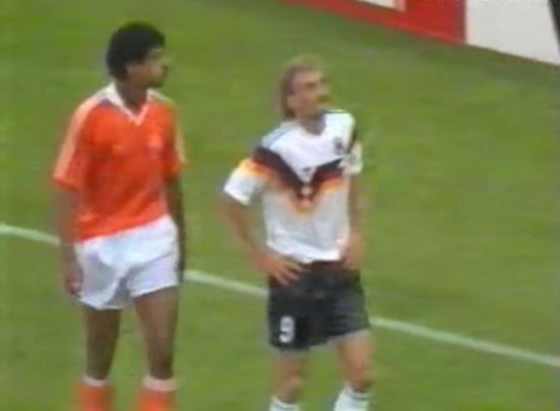 Frank Rijaakard, Rudi Völler