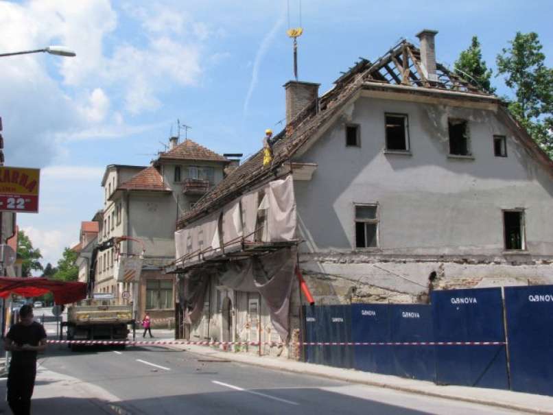 Stavba Škorca