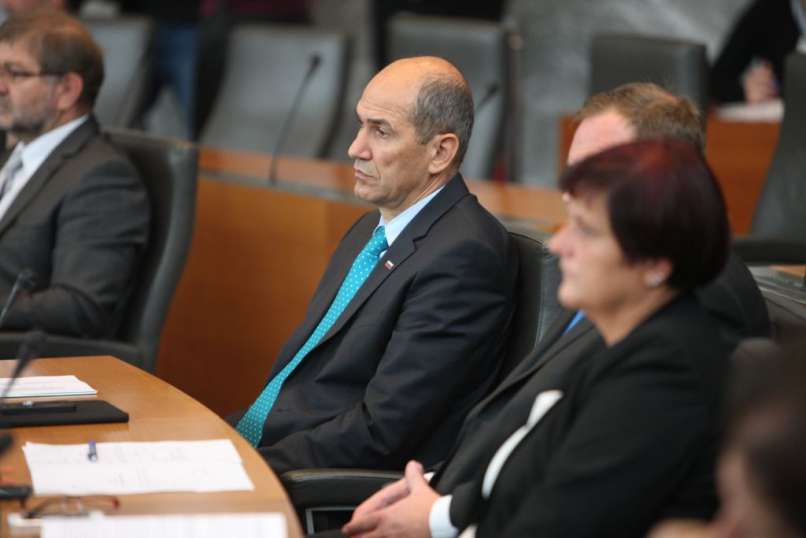janez janša