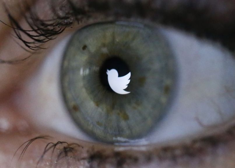 oko, twitter, internet