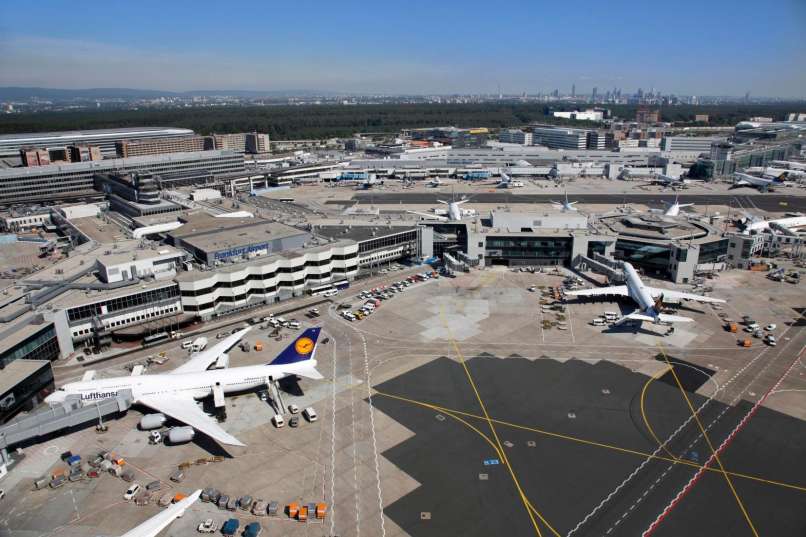 fraport letalisce brnik letalo lufthansa