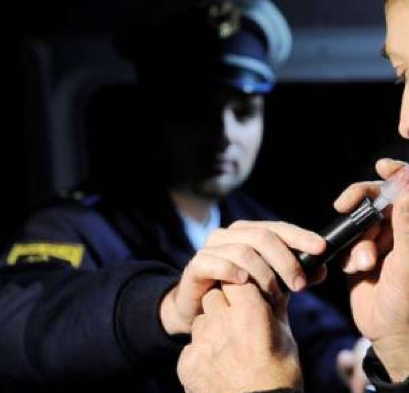 alkotest-policija_bobo_14.01.14_0_0