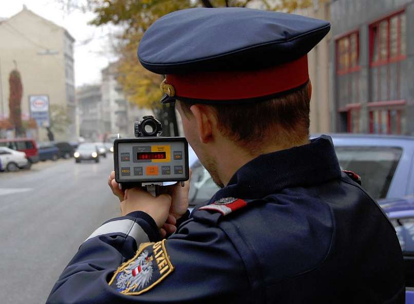 avstrijska policija