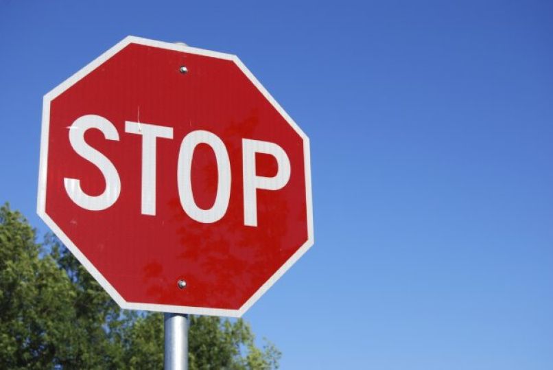 stop znak promet
