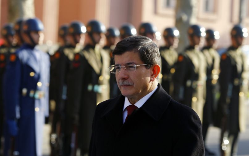 davutoglu turcija