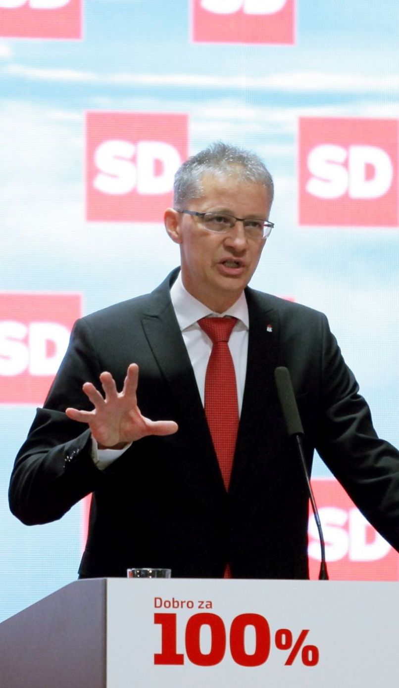 igor lukšič sd tony
