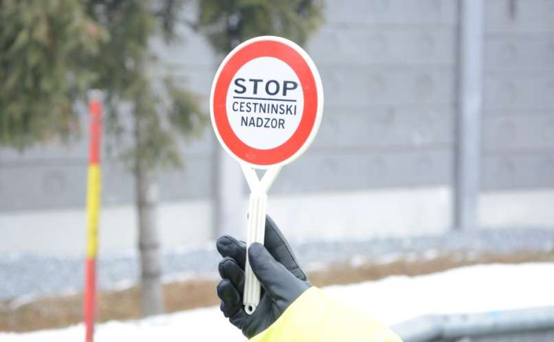 dars avtocesta cestnina vinjeta cestninski nadzor tony