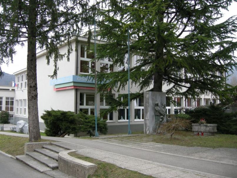 osnovna šola deskle