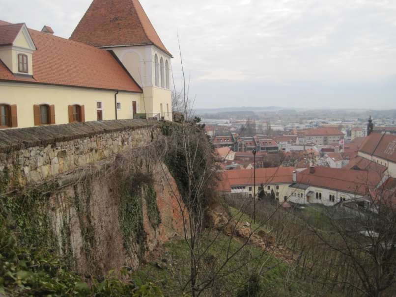 plaz, ptuj, grad1