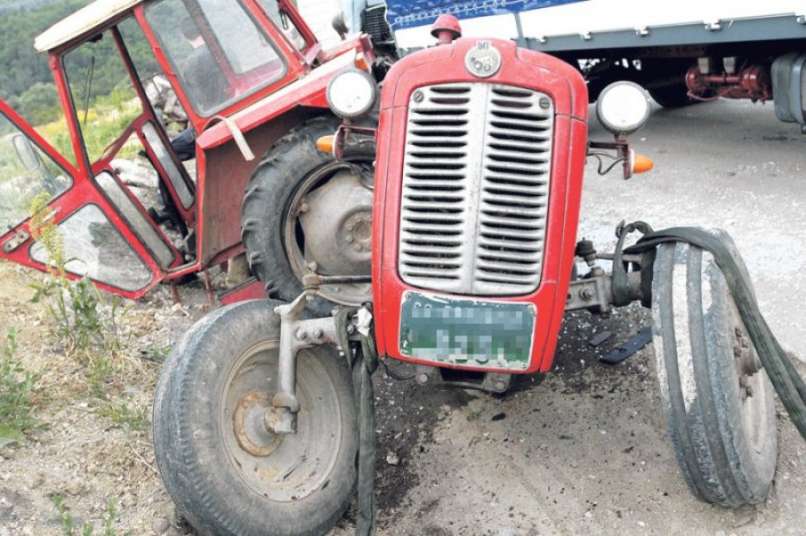 policija traktor nesreča promet tony