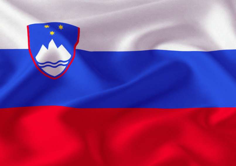 Slovenija, slovenska zastava