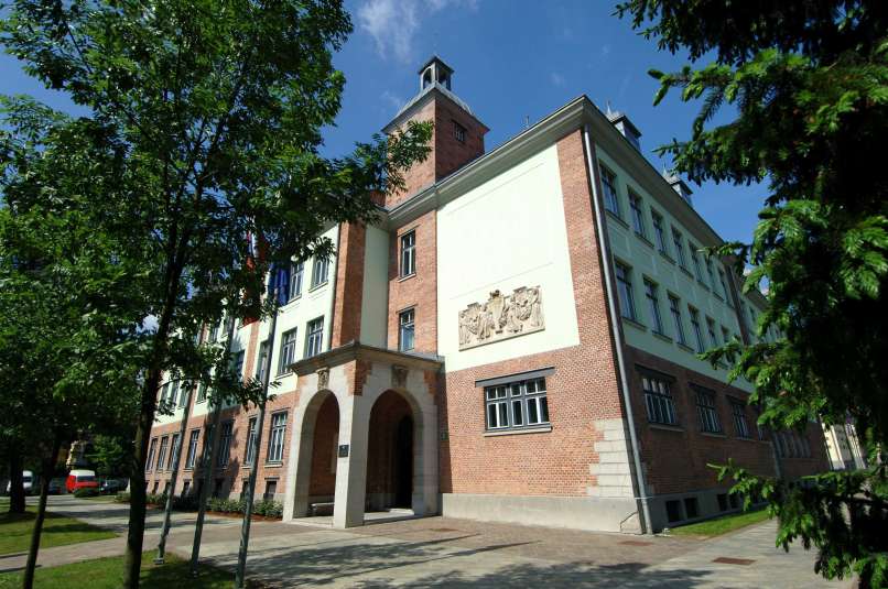 vila, pantovčak, mzz ministrstvo za zunanje zadeve