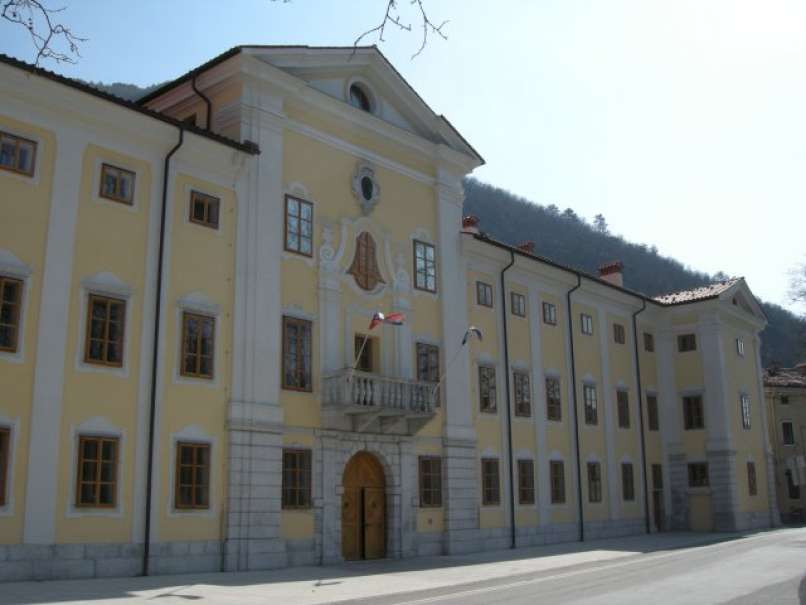 uvodna