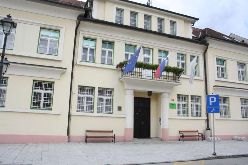 občina in komunala brežice